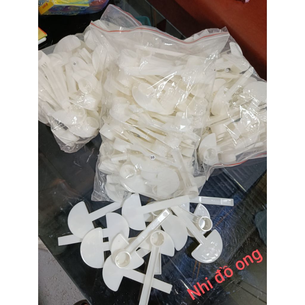 Máng mỏ vịt chăn ong mật , máng cho ong mật ăn bằng chai Combo 5C - Ảnh 8