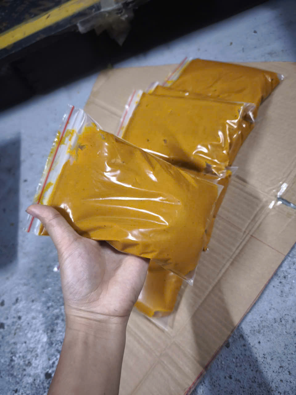 Phấn hoa trộn sẵn dinh dưỡng cho đàn ong - Ảnh 9
